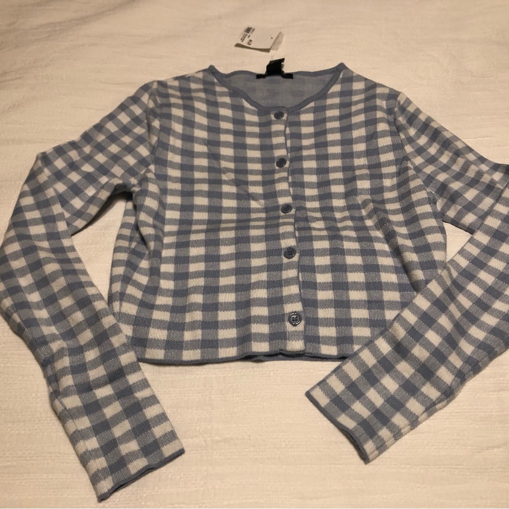 Clothes bundle - Picture 6 of 15